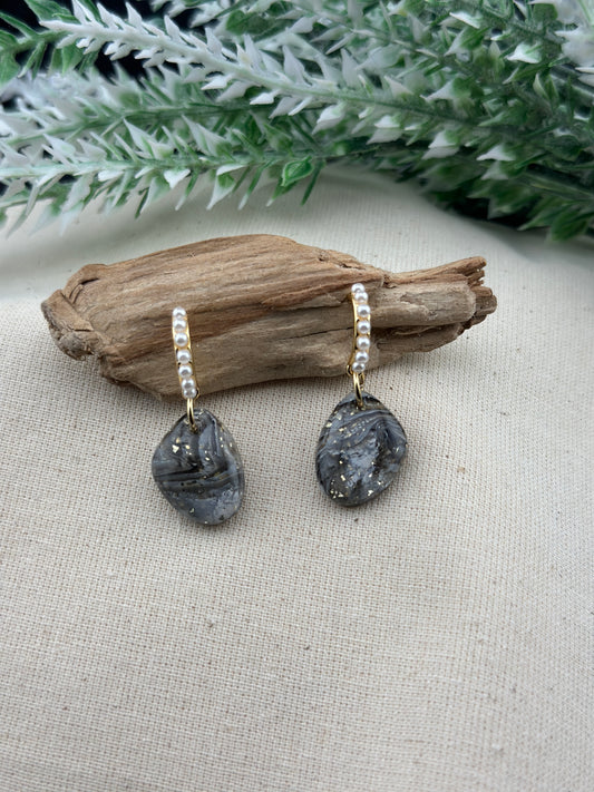 Celestial Noir – Crazy Lace Faux Agate & Pearl Earrings