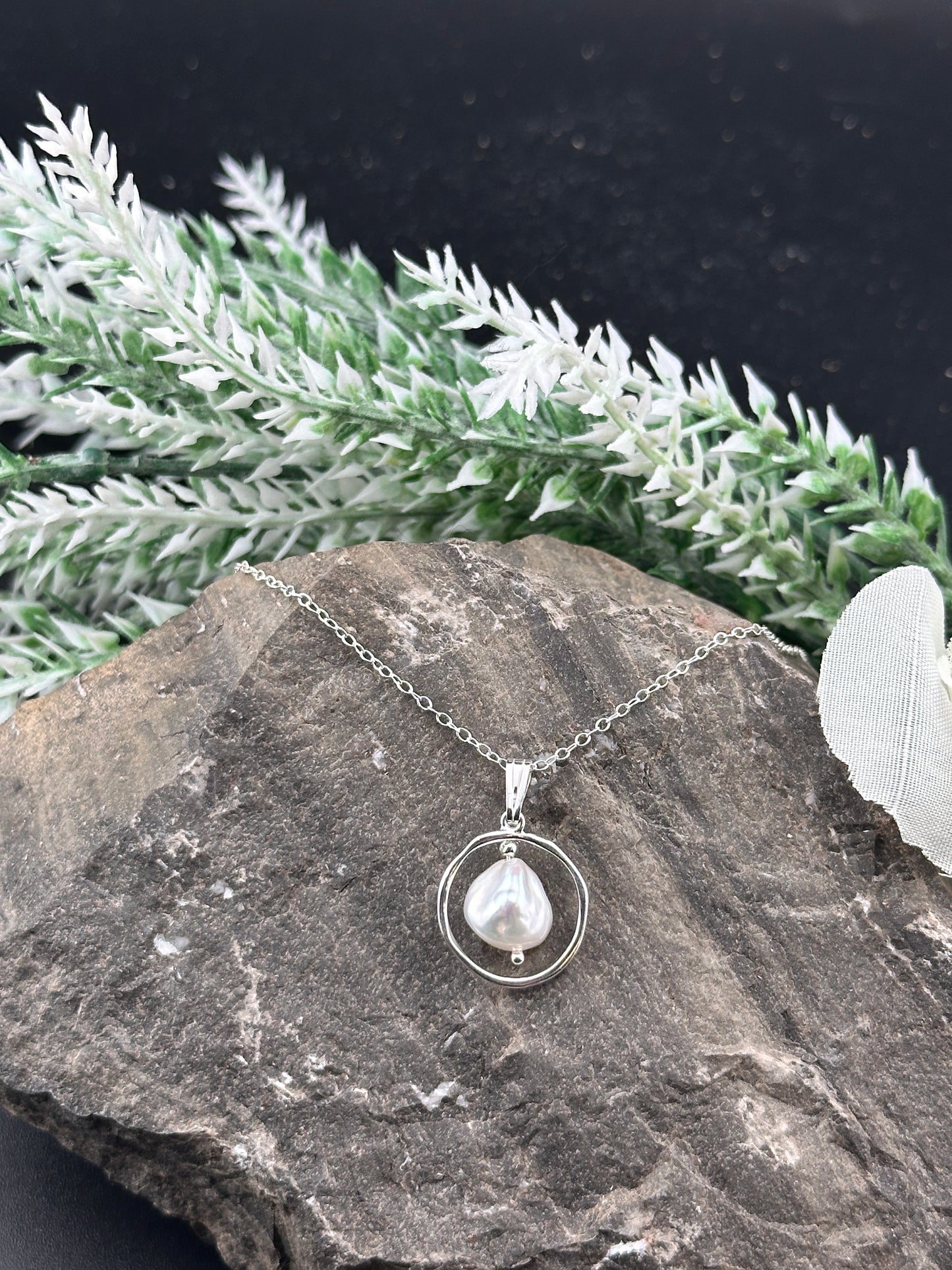 Baroque Pearl Pendant in Sterling Silver - Organic Shape