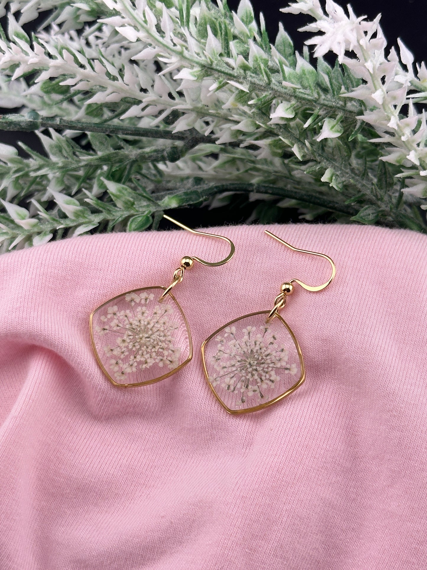 Golden Meadow – Real Flower Hexagon Drop Earrings