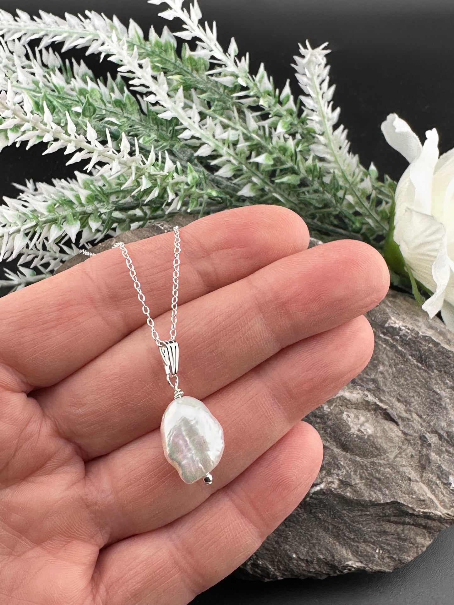 Elegance in Pearl –Baroque Pendant Necklace