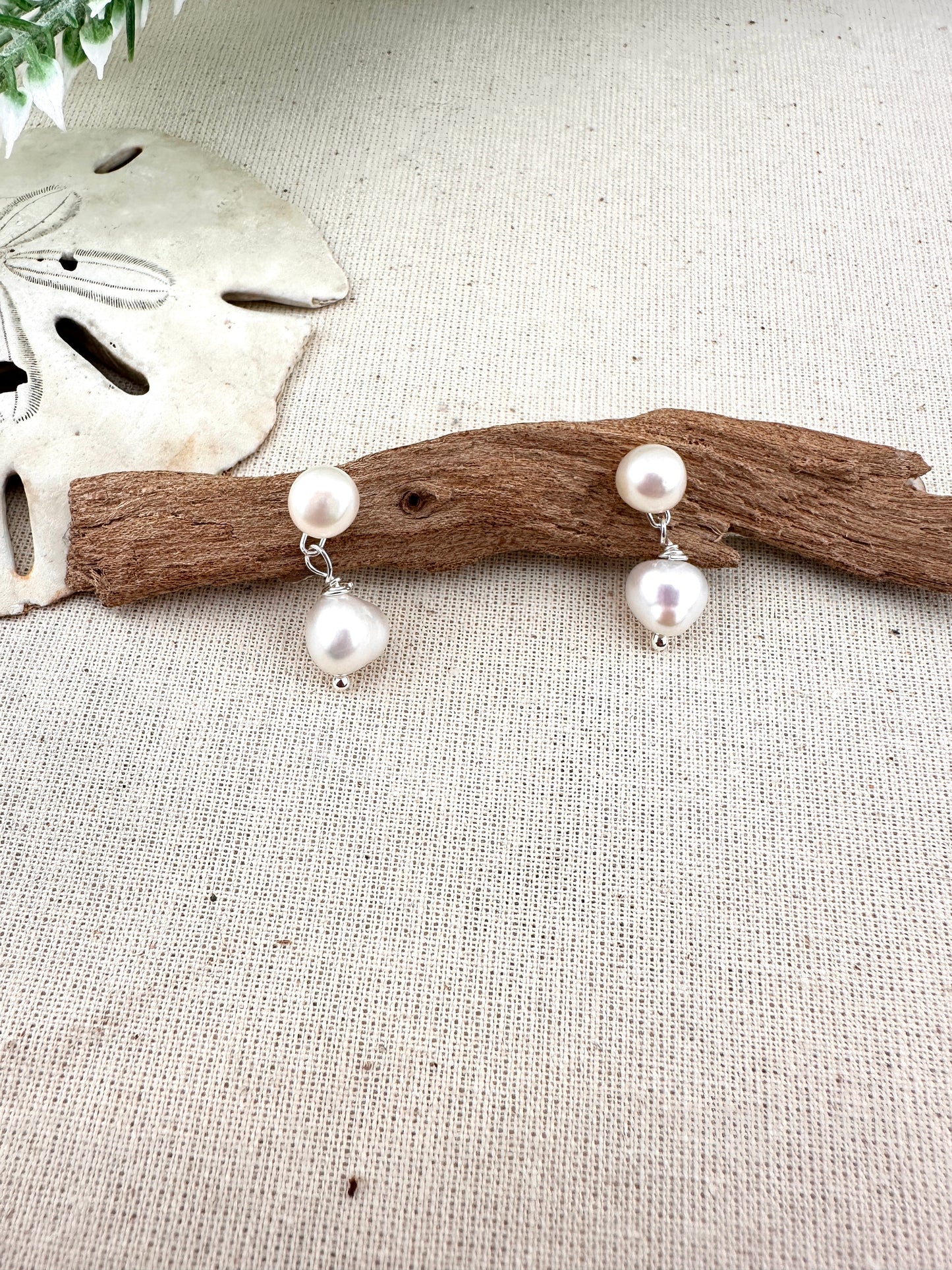 Pearl Duo Elegance – Convertible Stud-to-Dangle Earrings
