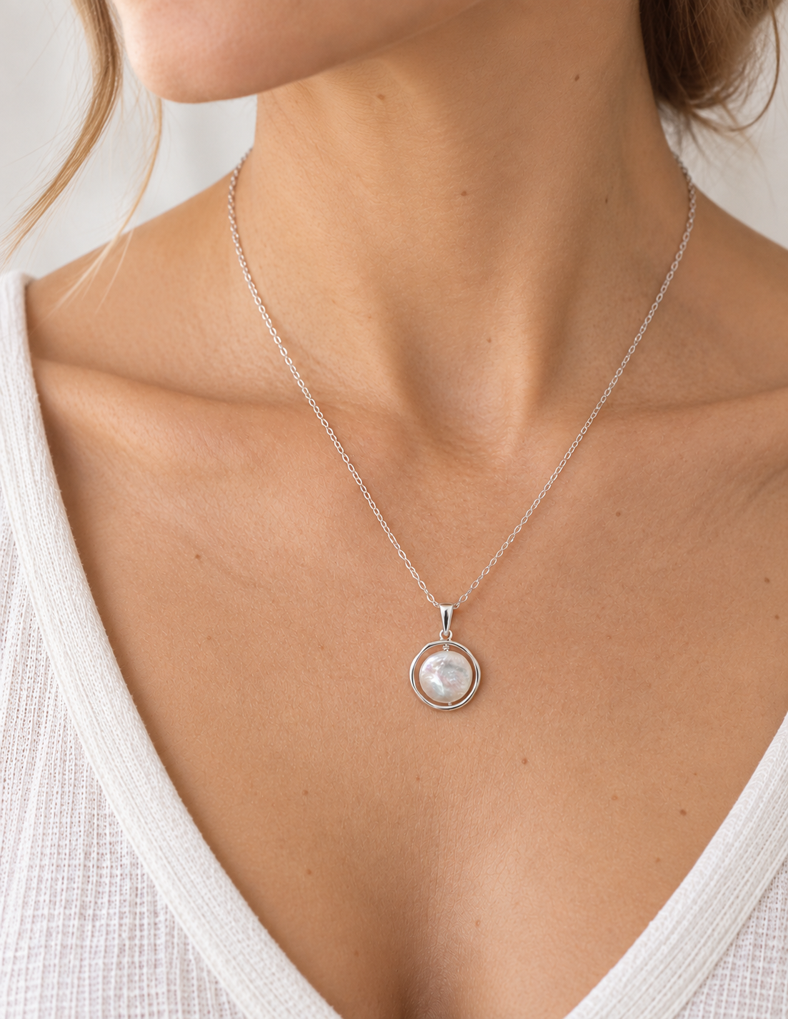 Sira - Pearl Necklace in Sterling Silver
