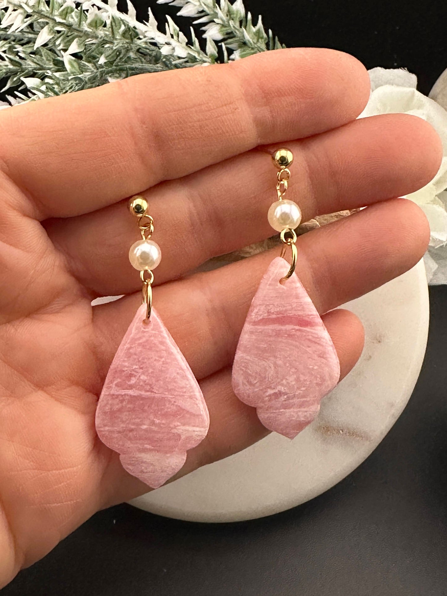 Light Rose Pink Marble & Pearl Dangle Earrings