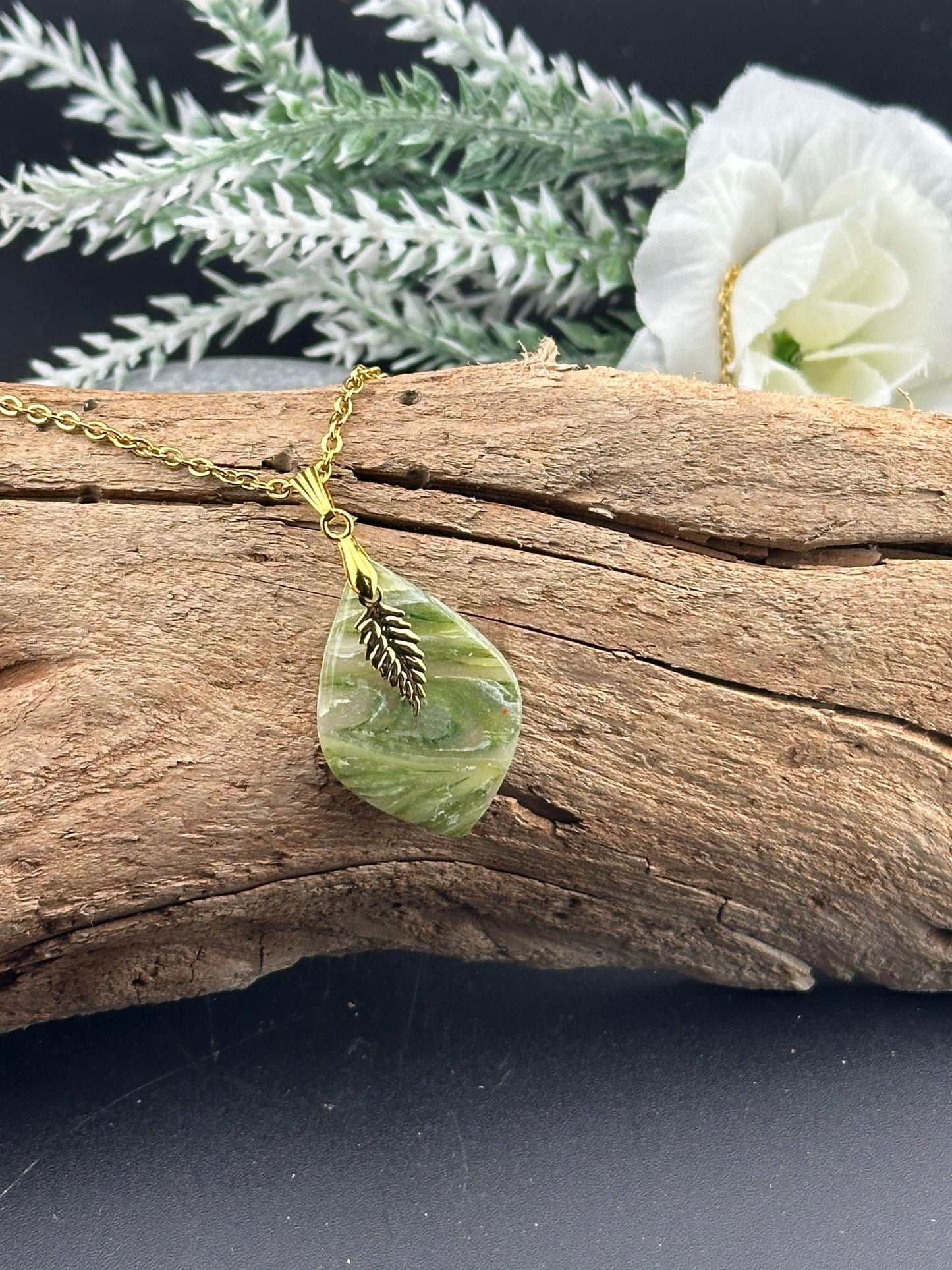 Sage Green Marble & Delicate Leaf Necklace