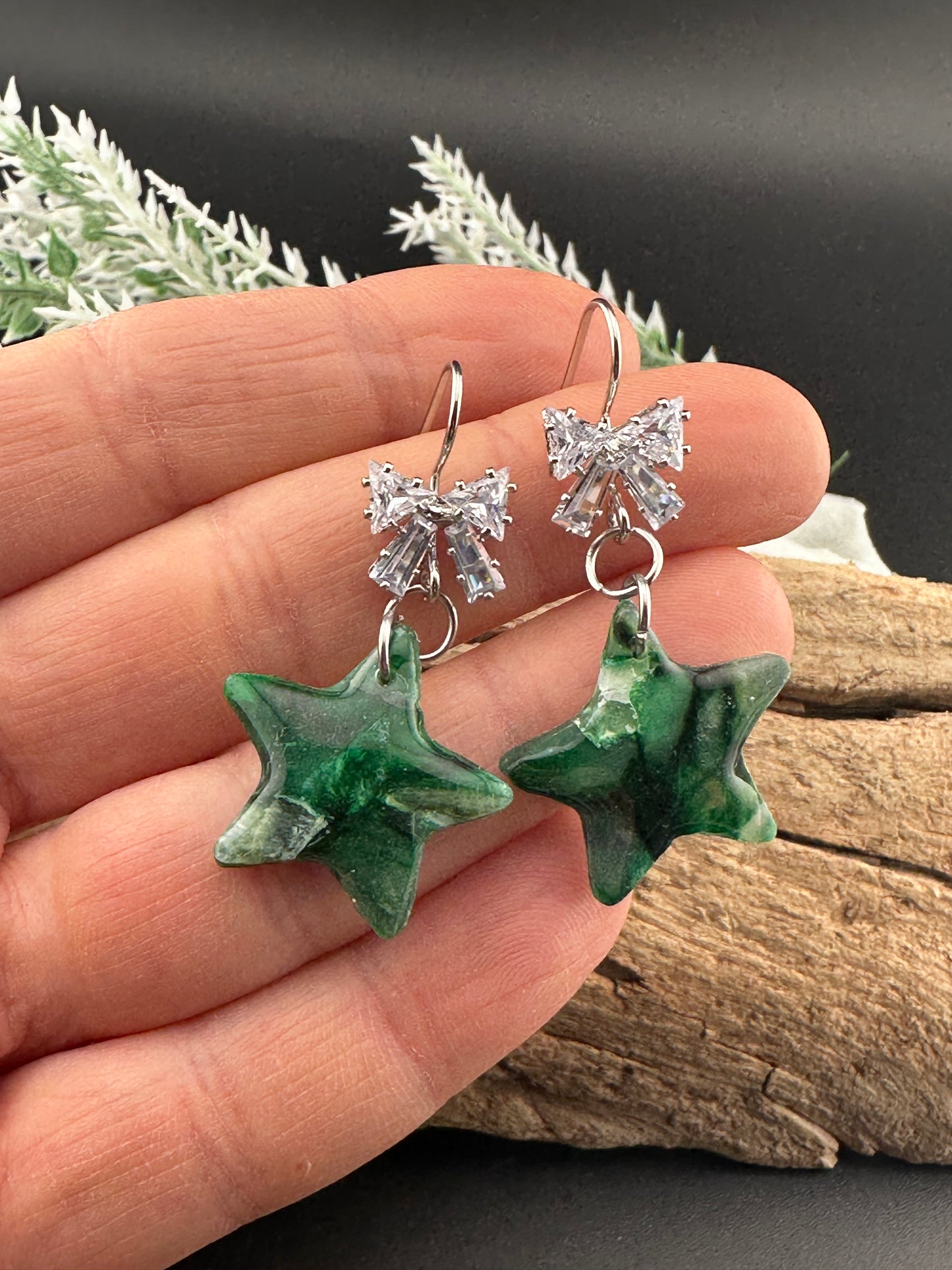 Evergreen Marble Star & Bow Sparkle Earrings