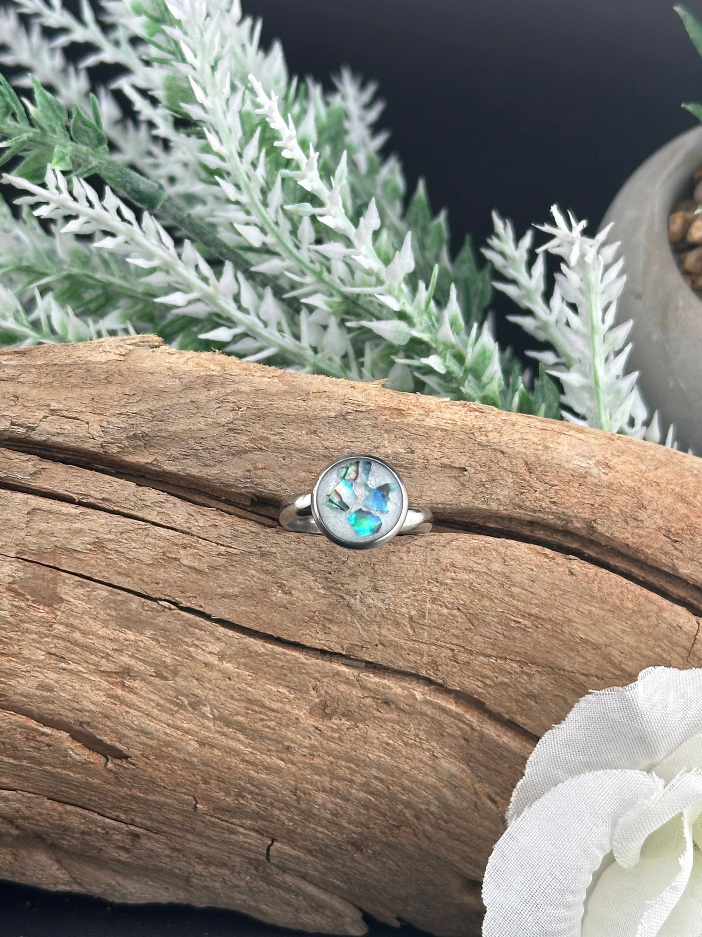 Ocean-Inspired Adjustable Ring with Abalone Shell in White