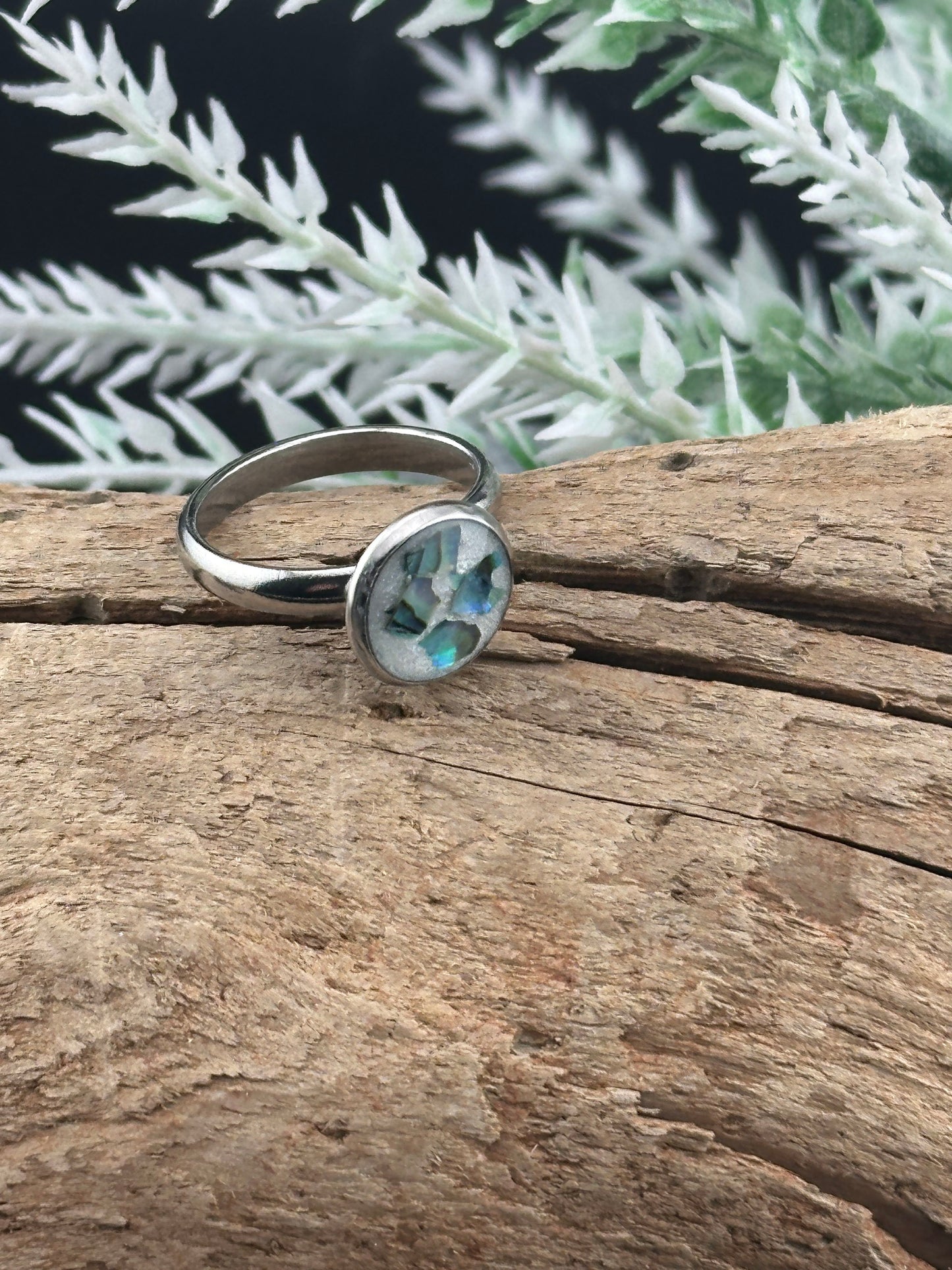 Ocean-Inspired Adjustable Ring with Abalone Shell in White