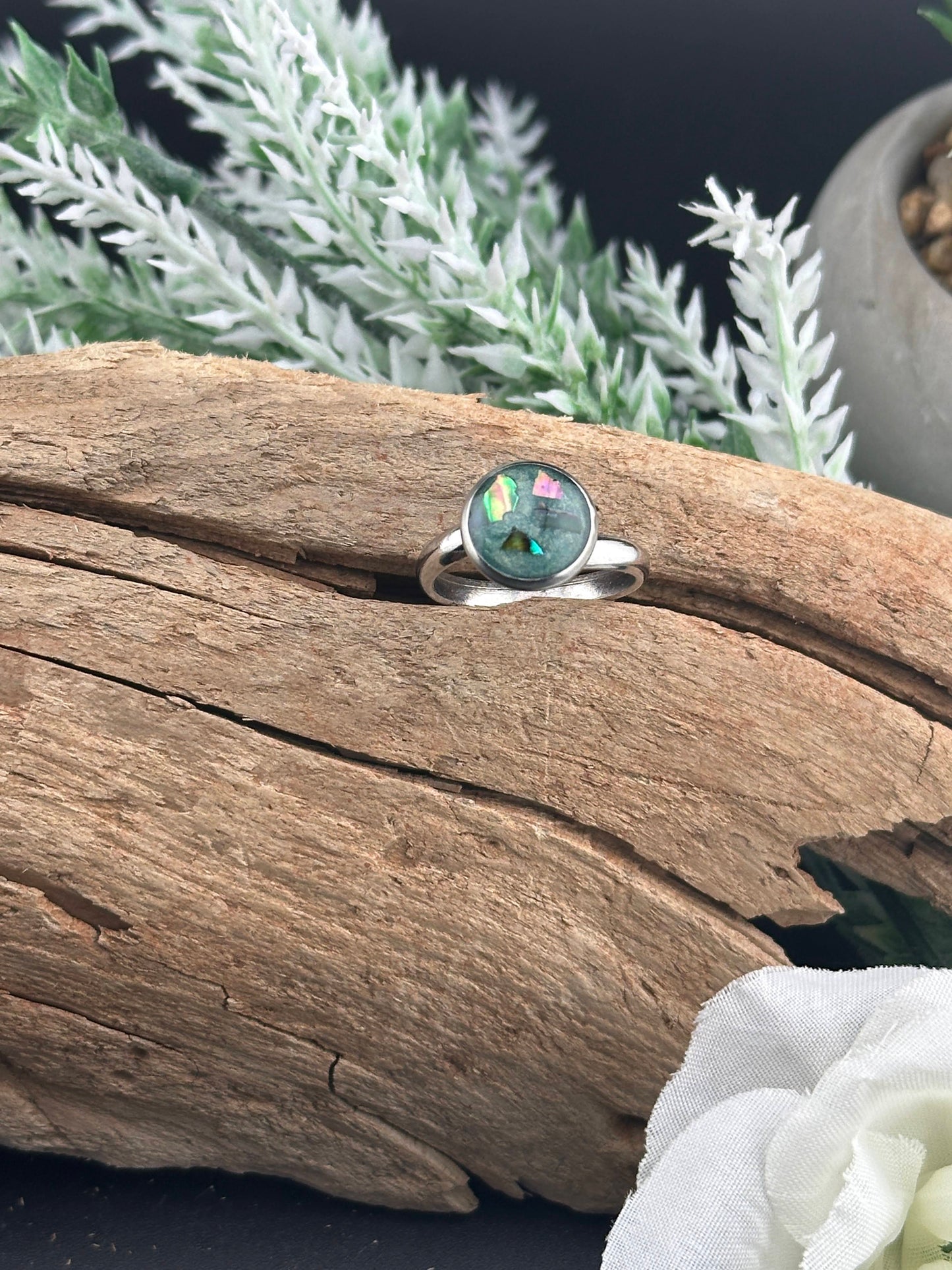 Ocean-Inspired Adjustable Ring with Abalone Shell in Green