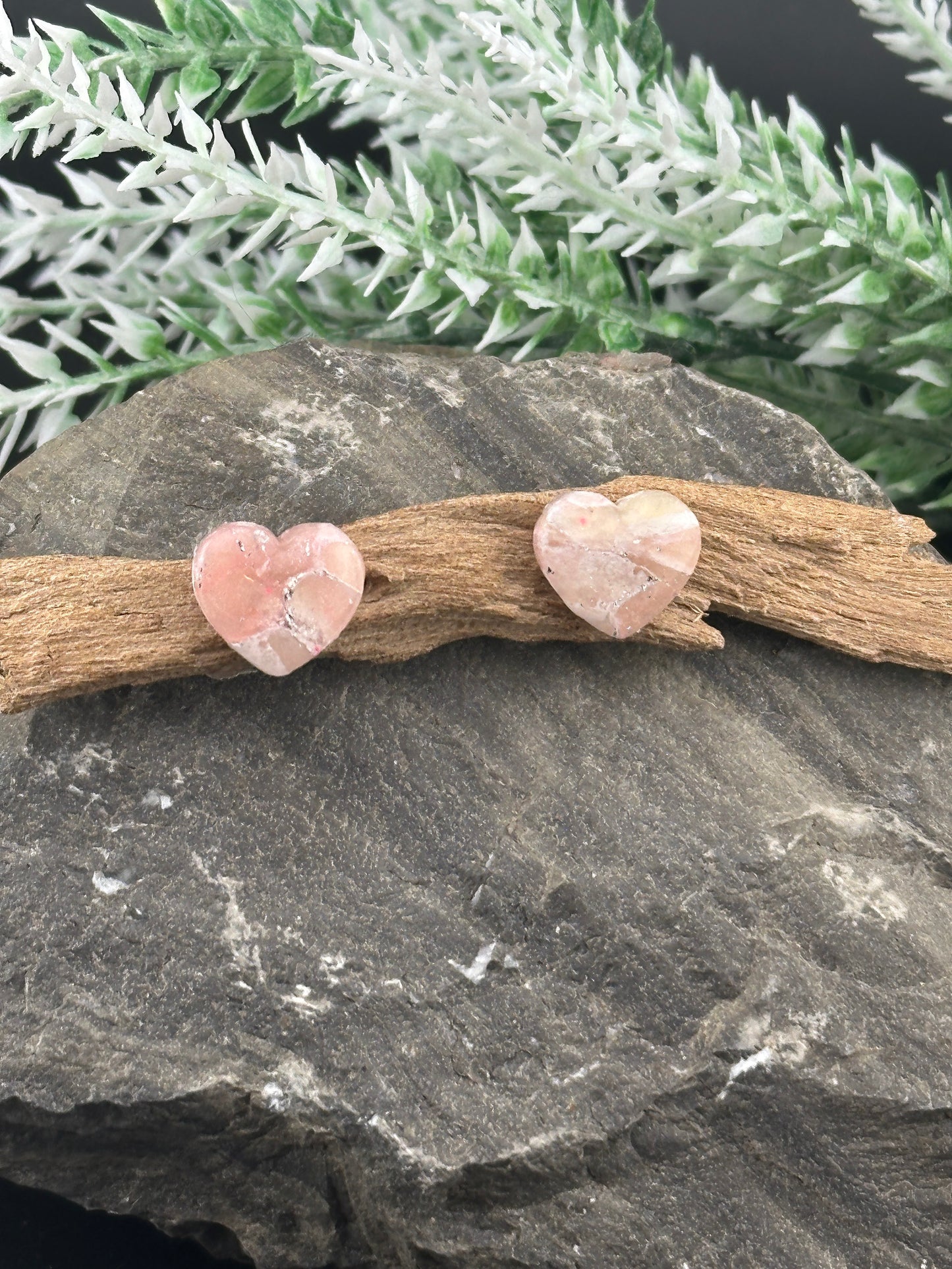 Sweet Pink Blush Marble Heart Earrings